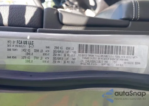 2017 Jeep Grand Cherokee Limited 4X4 z USA, uszkodzony, nr VIN 1C4RJFBG8HC918672